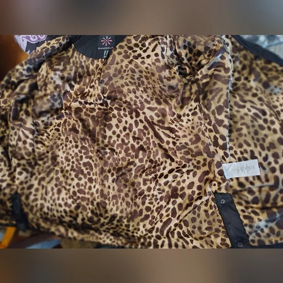 Isaac Mizrahi Puffer Jacket, Women Black Quilted, Leopard Lining, ZipUp, Pckts,M - Picture 10 of 16